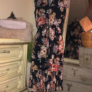 Floral chiffon pleated trim dress